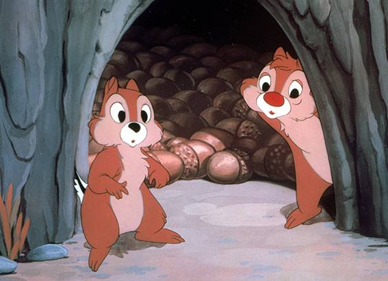 Tico e Teco brincando de ser Alvin e os Esquilos. Kkkkkk l…